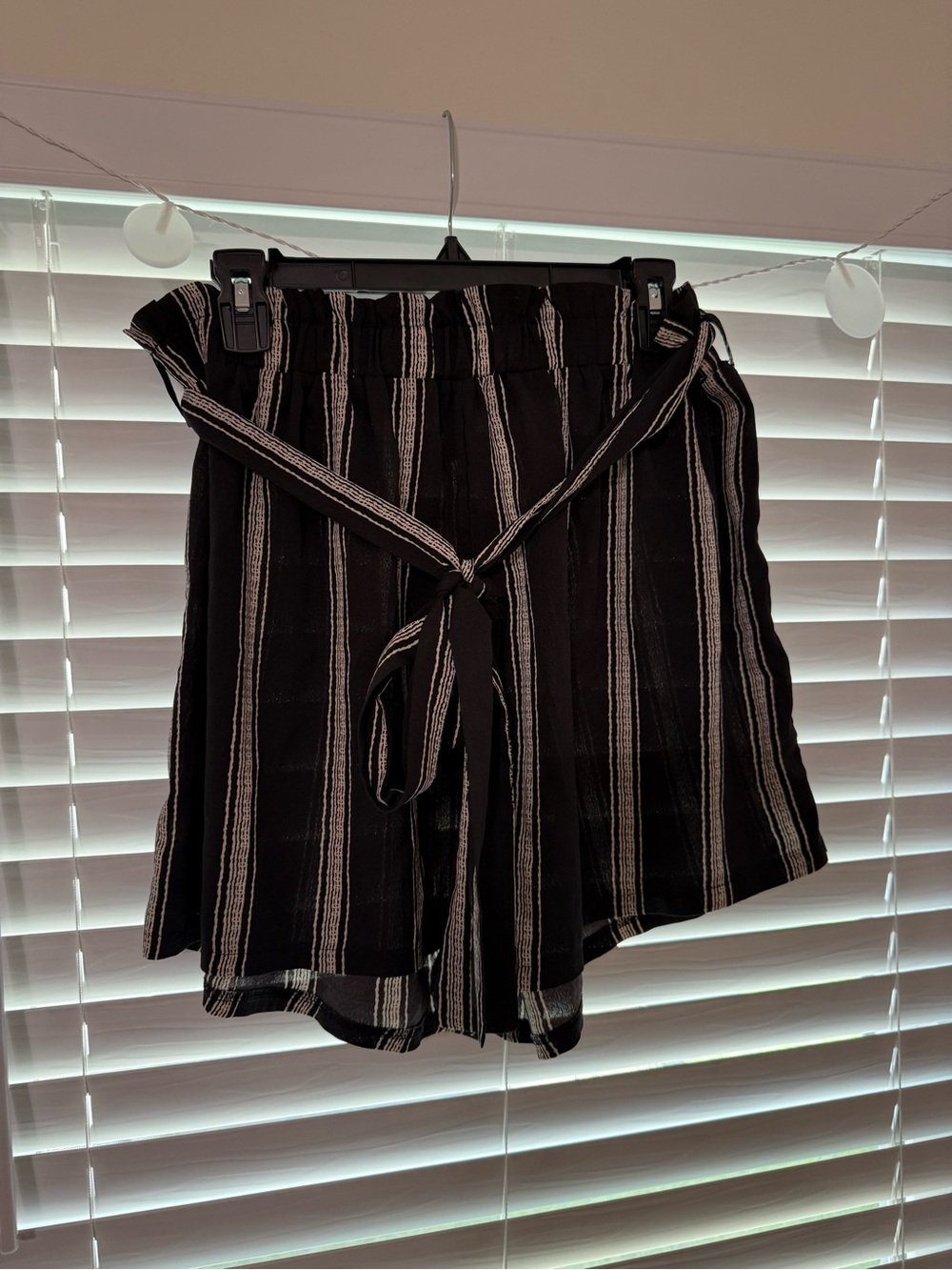 SHEIN Curve Striped Paperbag Waist Shorts 2XL Fits Like XL